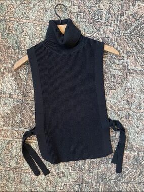 Athleta Doubletime Ribbed Turtleneck Sweater Vest XS Navy Side Tie Knit Top